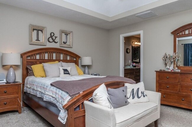 Building Photo - COMING SOON! Battlefield Area, Republic Public Schools