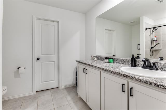 Building Photo - 1650 Woodbrook Dr