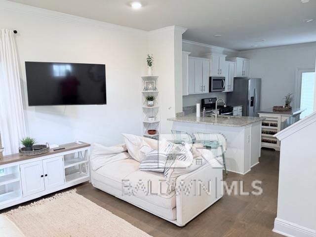 Building Photo - 23957 Village Cut Dr