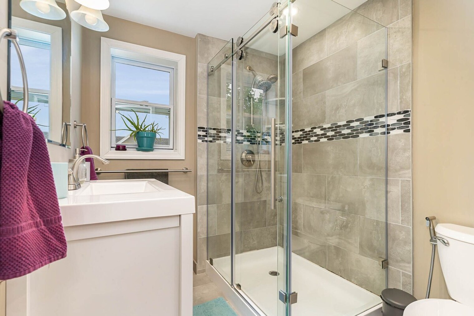 Building Photo - 5 Piedmont St