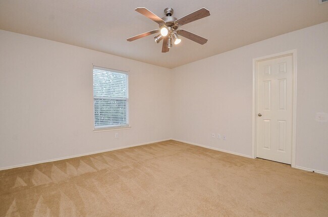 Building Photo - 19210 Mission Cove Ln