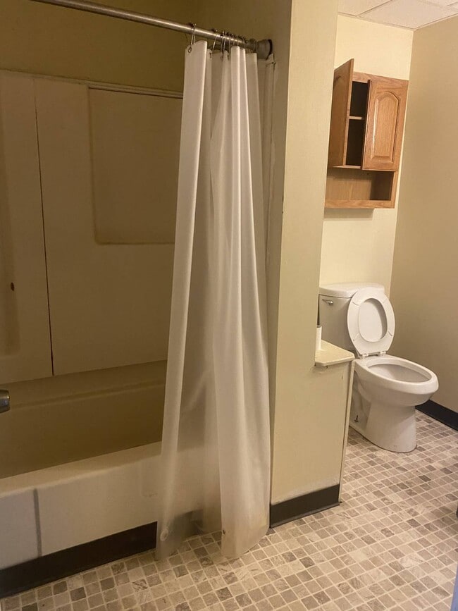 Building Photo - 169 7th Ave