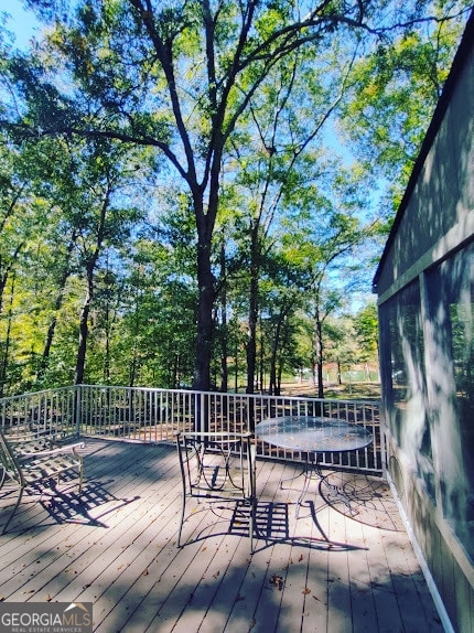 Building Photo - 77 Paradise Cv