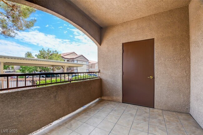 Building Photo - 9580 W Reno Ave