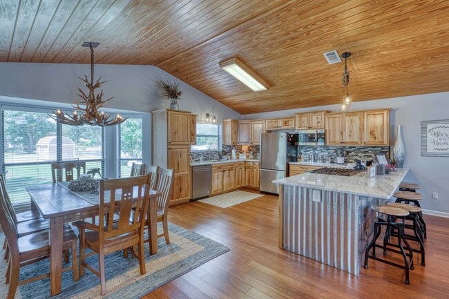 Building Photo - 303 Granite Shoals Ln