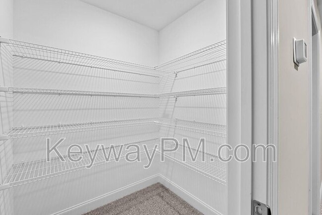 Building Photo - 8049 Kinsale Ave SE