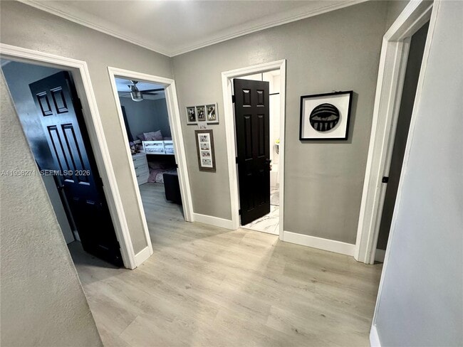 Building Photo - 14849 SW 114th Ct