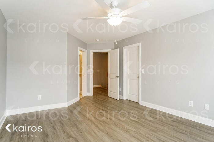 Building Photo - 3709 Oak Leaf Wy