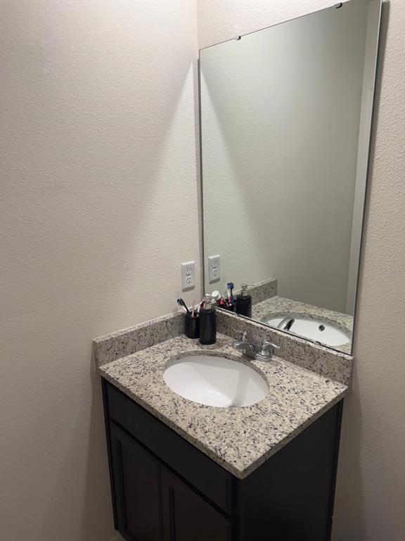 Building Photo - 1419 Plank Pl