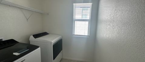 Building Photo - 8442 Cabirolera Ave