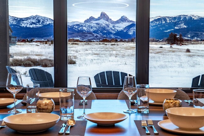 Building Photo - 339 Wild Cat Canyon Loop