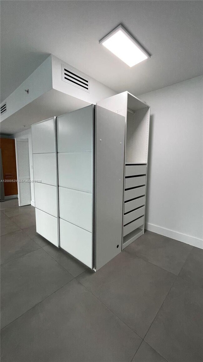 Building Photo - 244 Biscayne Blvd