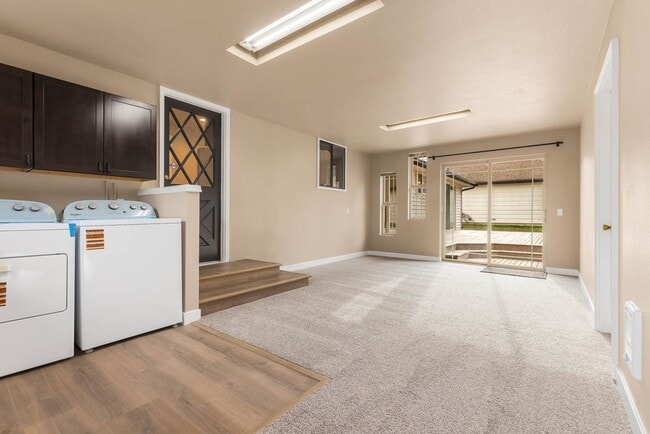 Building Photo - 8510 Monte Cristo Dr