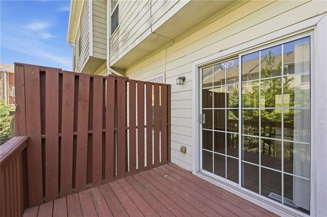 Building Photo - 2335 Meadow Peak Point