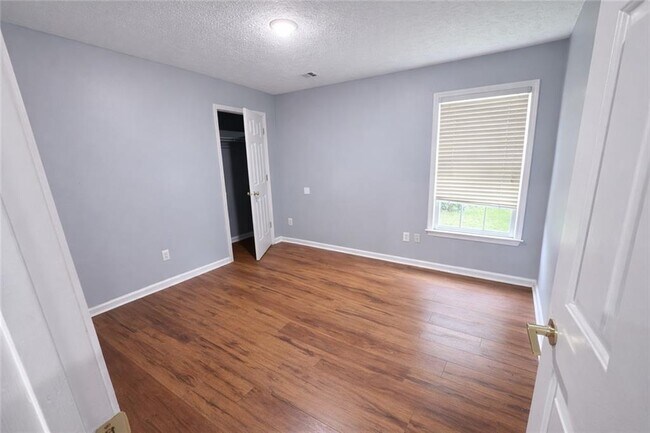 Building Photo - 2980 Dunlin Lake Way