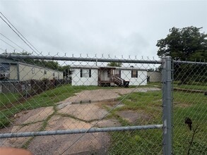 Building Photo - 14311 Force St
