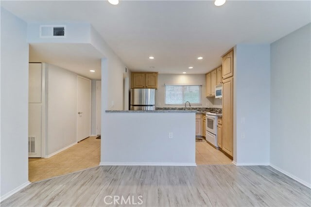 Building Photo - 3363 Monte Hermosa