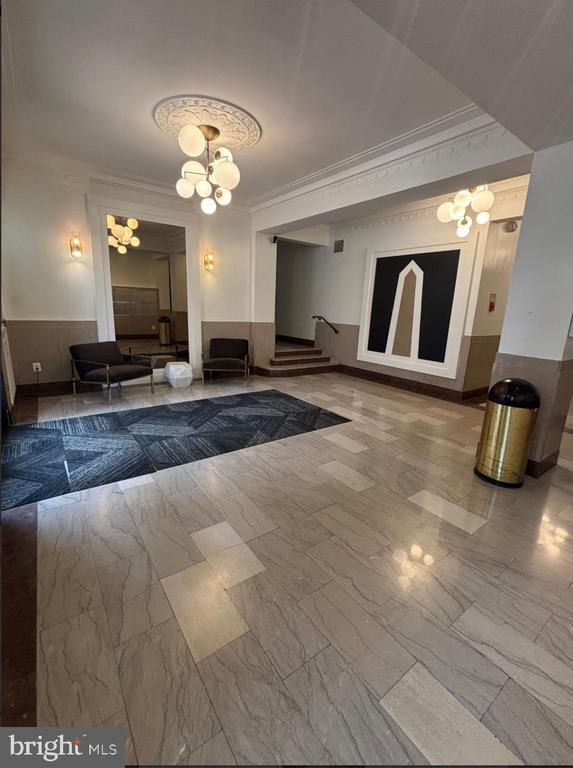 Building Photo - 1010 25th St NW