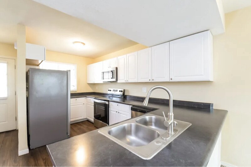 Building Photo - 4381 Kirk Ct