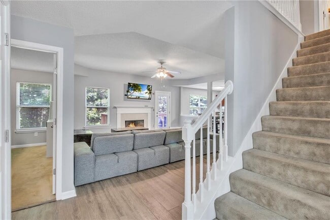 Building Photo - 4240 N Braves Cir