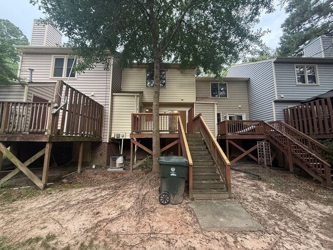 Building Photo - 6523 Hearthstone Dr