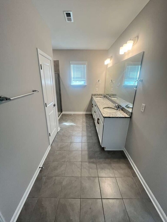 Building Photo - 5714 Rivulet Wy