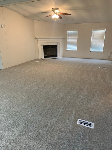 Building Photo - 3424 Alicia Ln