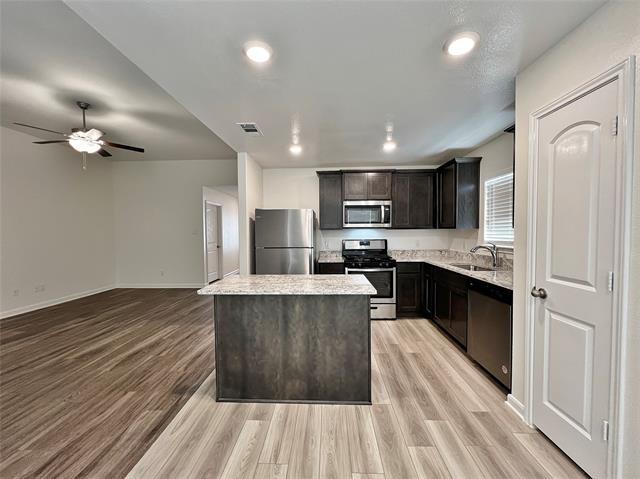 Building Photo - 1448 Sunkiss Dr
