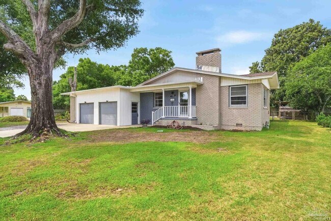 Building Photo - 730 Nagel Dr