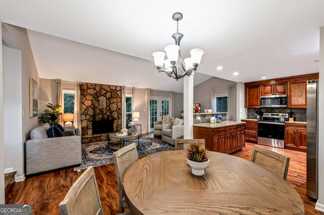 Building Photo - 2660 Indian Lake Dr