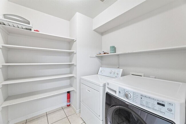 Building Photo - 3301 Texas Topaz Dr