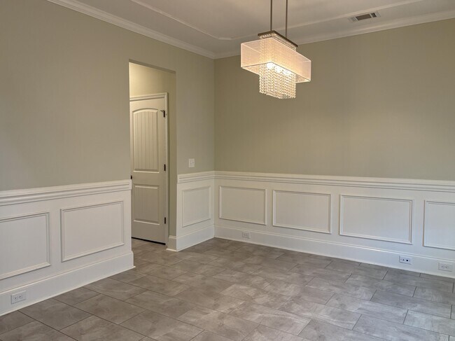 Building Photo - 5277 Copse Dr