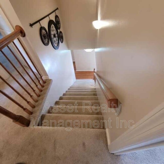Building Photo - 8813 Quails Bend Ln