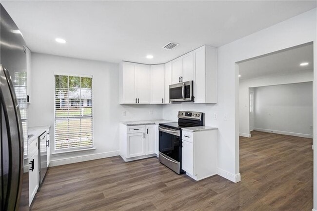 Building Photo - 7328 Janita Dr