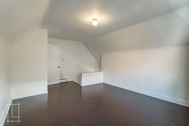 Building Photo - 2100 N 4th St