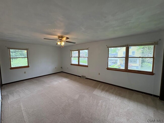 Building Photo - 1405 Ocala Ave