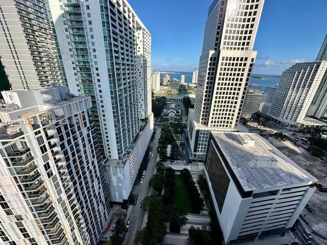 Building Photo - 68 SE 6th St