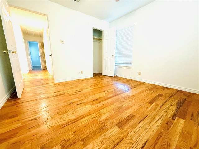 Building Photo - 632 Peggs St