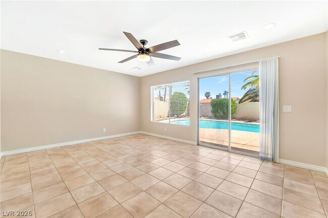 Building Photo - 966 Pack Saddle Ct