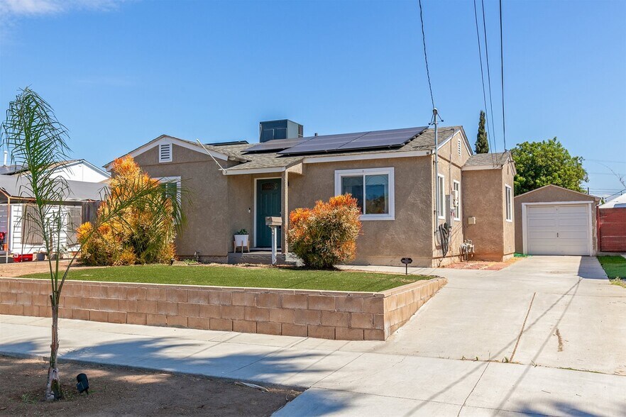 Building Photo - 2039 O Ave