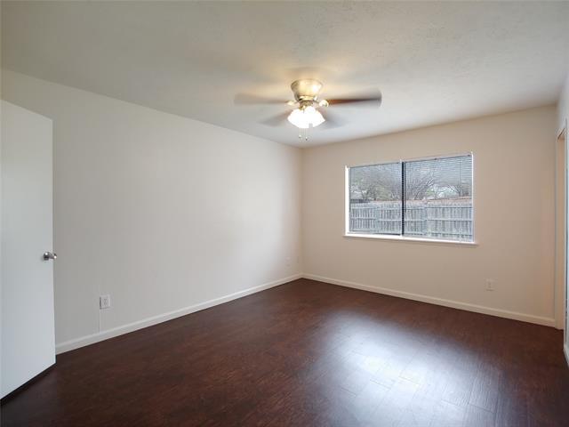 Building Photo - 507 Cumberland Dr
