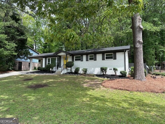 Building Photo - 4396 Greenleaf Cir SW