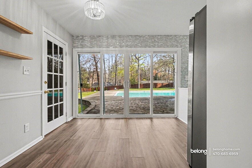 Building Photo - 1004 Natalie Ln SE