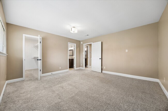 Building Photo - 12322 Nova Ct