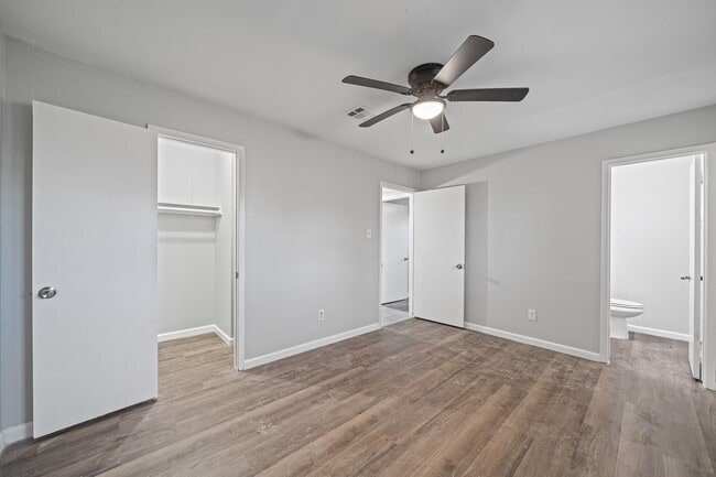 Building Photo - 8834 Brackley Ln