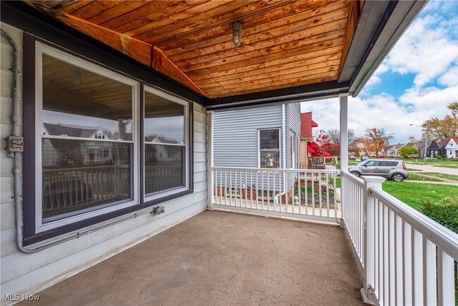 Building Photo - 4514 Redfern Rd