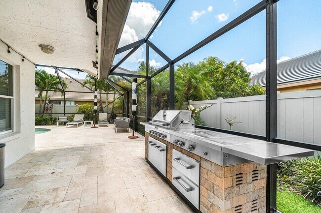 Building Photo - 2470 Sandstone Ct