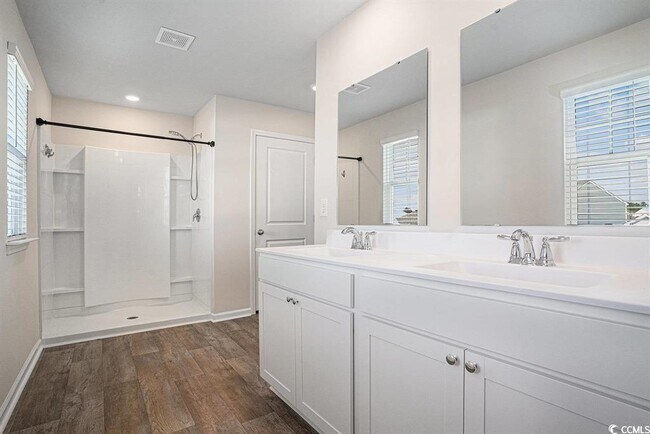 Building Photo - 380 Harvest Rdg Wy