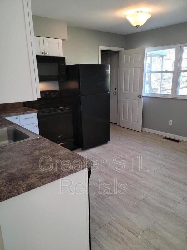 Building Photo - 13 Griffin Dr