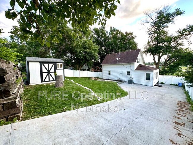 Building Photo - 2814 N 204th St